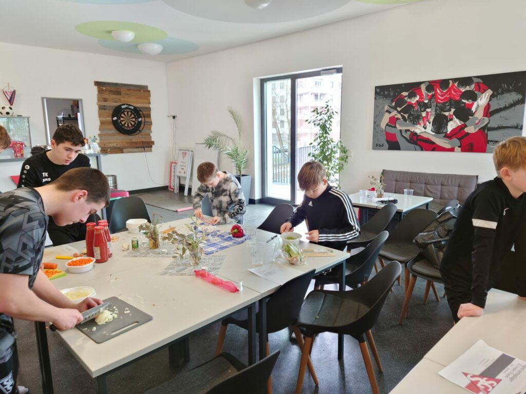 27e83da8-33d1-4849-9952-60189f18b20e